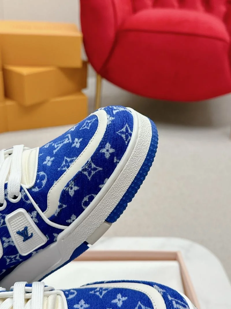 Resilient Louis Vuitton Trainer Sneaker 31696
