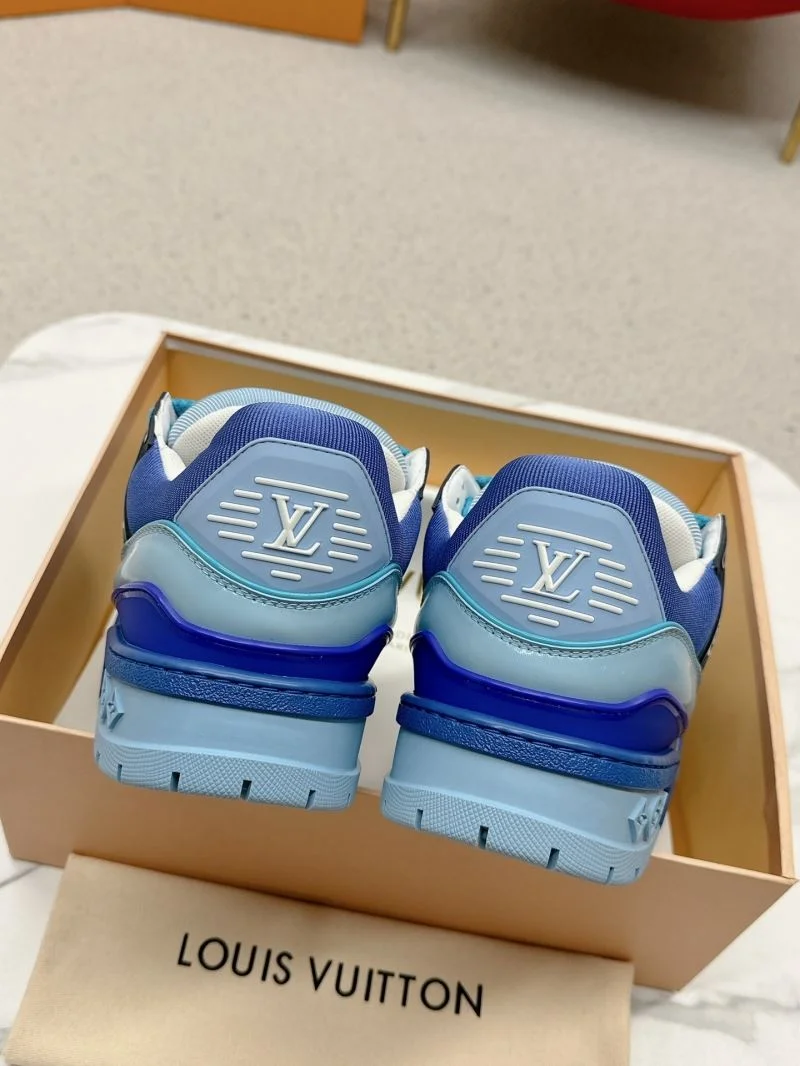 Fashionable Louis Vuitton Trainer Sneaker 31720