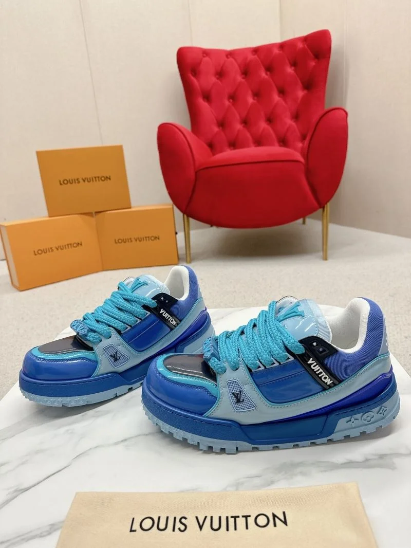Fashionable Louis Vuitton Trainer Sneaker 31720