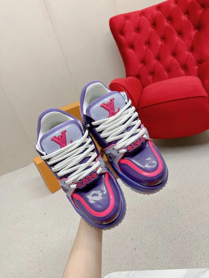 Louis Vuitton Trainer Sneaker Functional 31717