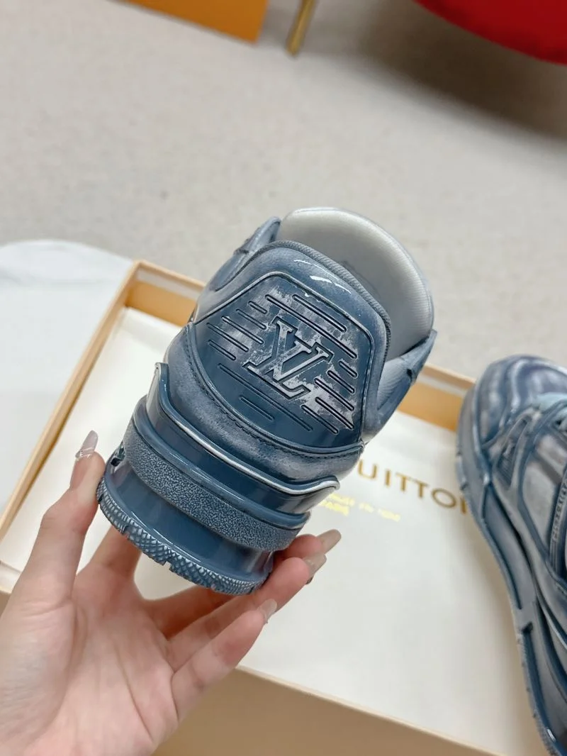 Louis Vuitton Trainer Sneaker Fashionable 31691