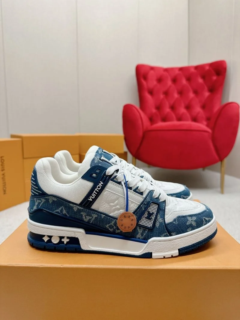 Comfortable Louis Vuitton Trainer Sneaker 31704