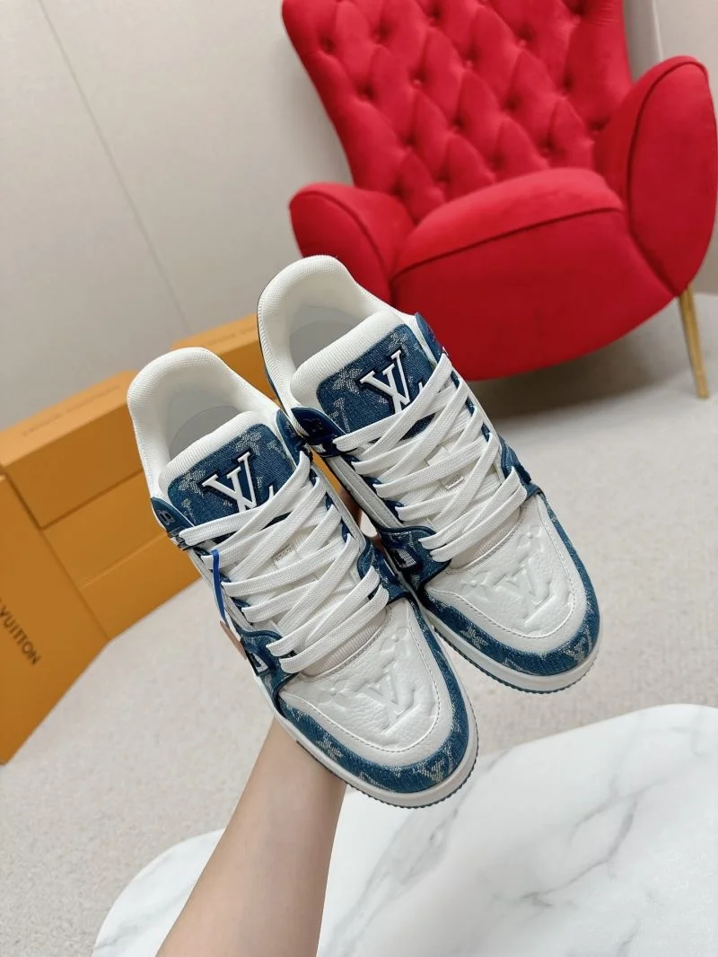 Comfortable Louis Vuitton Trainer Sneaker 31704