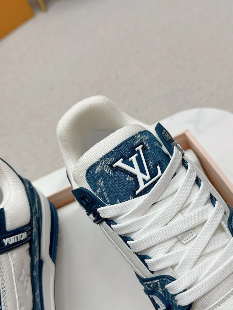 Comfortable Louis Vuitton Trainer Sneaker 31704