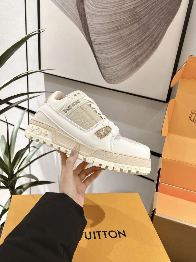 Louis Vuitton Trainer Sneaker Tailored 31684