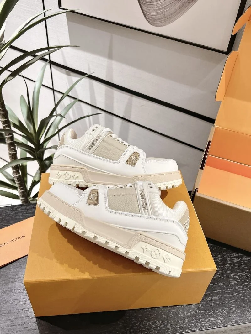Louis Vuitton Trainer Sneaker Tailored 31684
