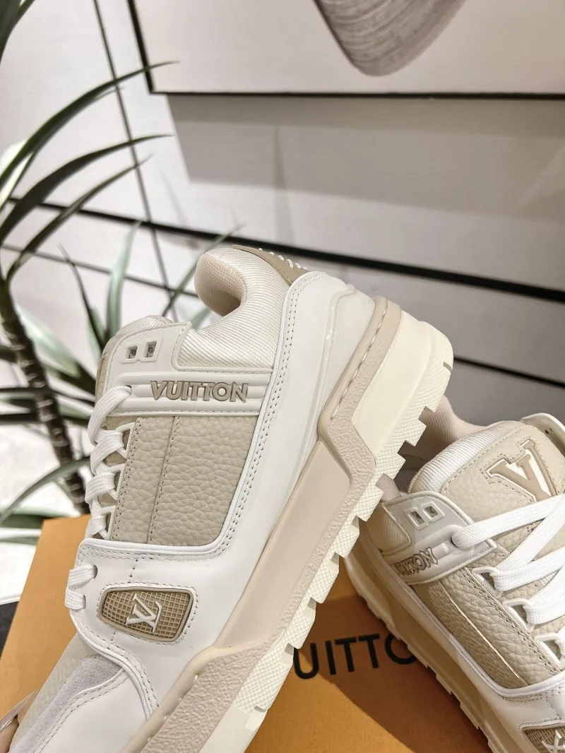 Louis Vuitton Trainer Sneaker Tailored 31684