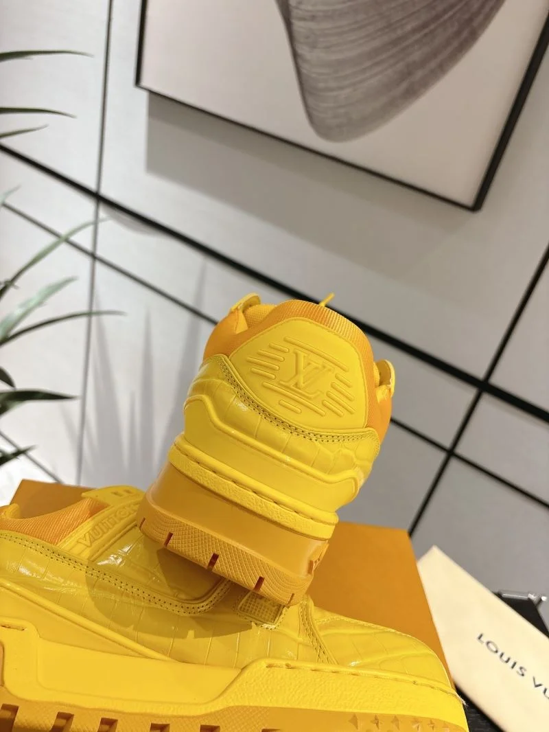 Louis Vuitton Trainer Sneaker GoodFit 31679