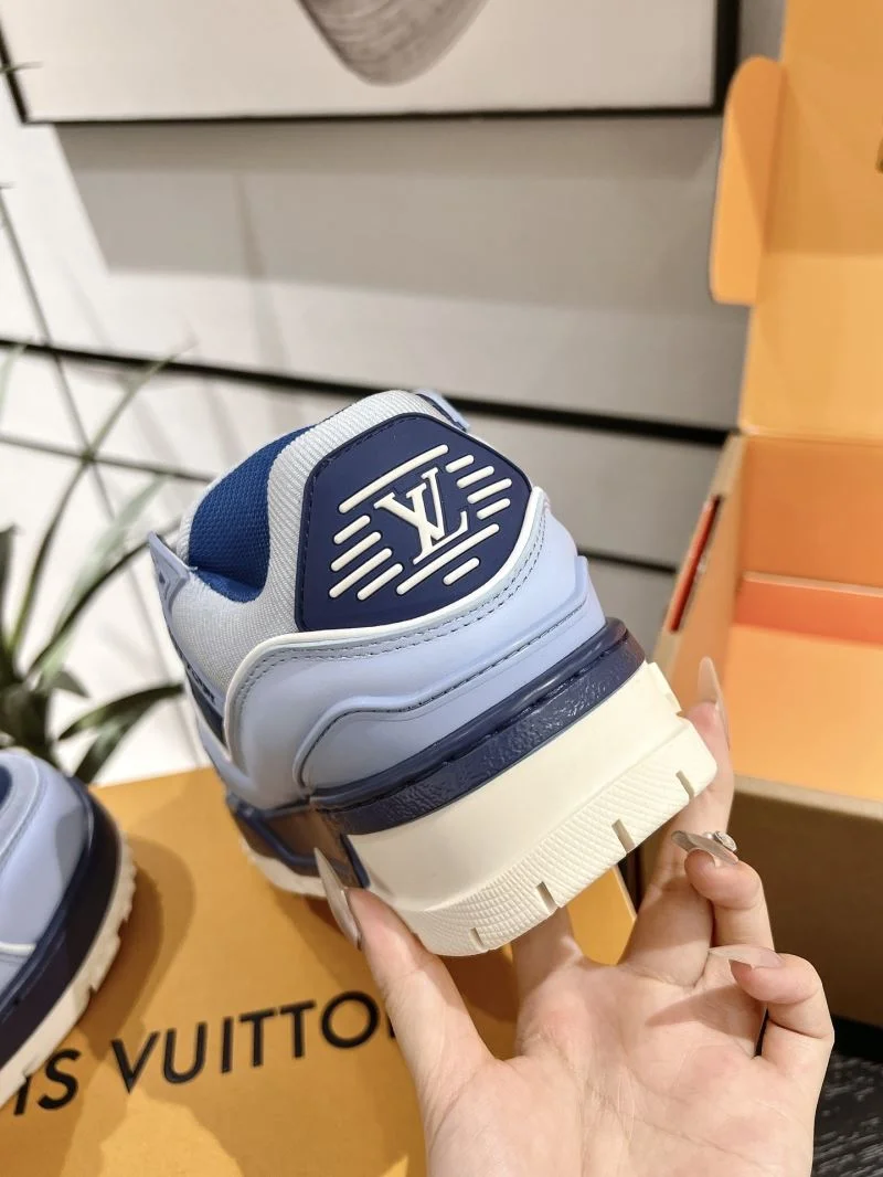 Louis Vuitton Trainer Sneaker Snug 31673