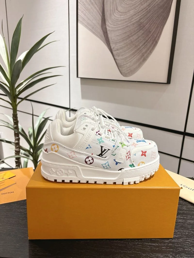 SmartChoice Louis Vuitton Trainer Sneaker 31676