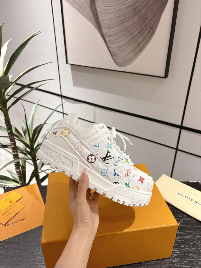 SmartChoice Louis Vuitton Trainer Sneaker 31676