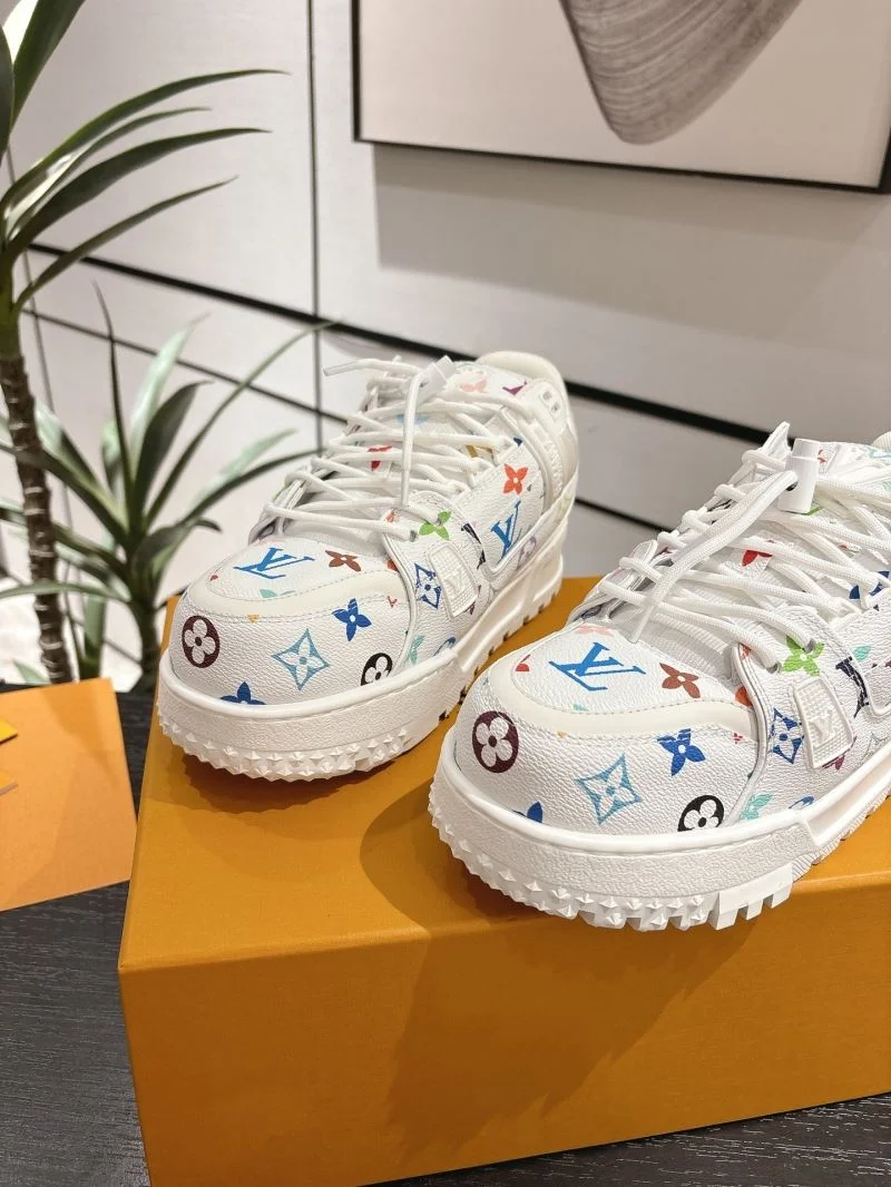 SmartChoice Louis Vuitton Trainer Sneaker 31676