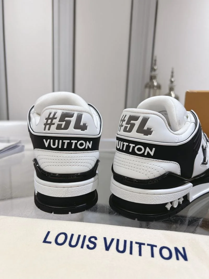 Louis Vuitton Trainer Sneaker UrbanStyle 31655