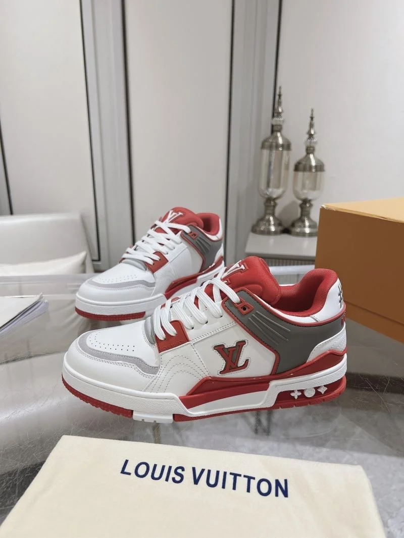 Functional Louis Vuitton Trainer Sneaker 31656