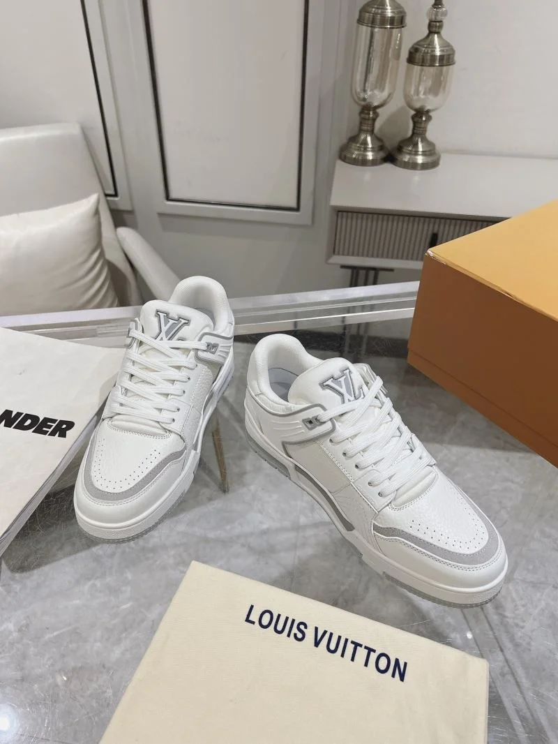 Louis Vuitton Trainer Sneaker GoodFit 31671