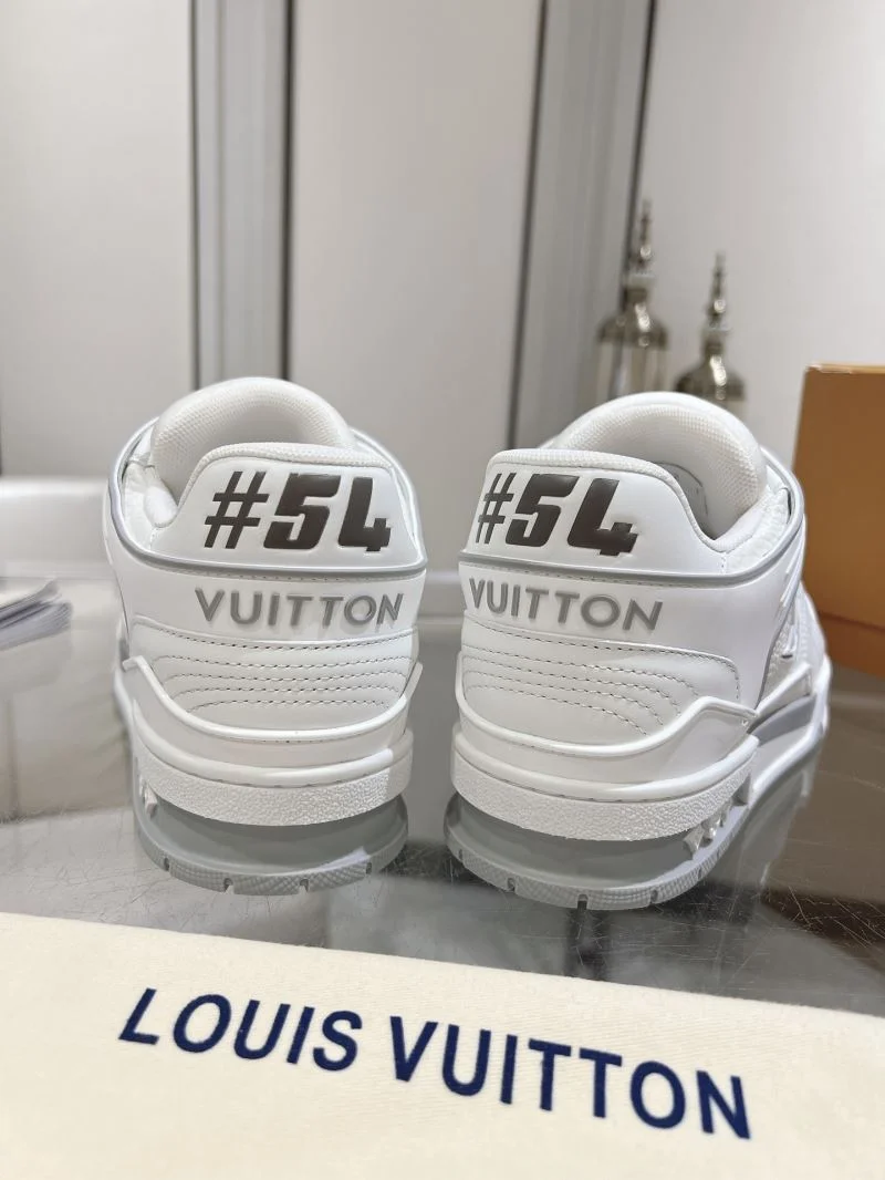 Louis Vuitton Trainer Sneaker GoodFit 31671