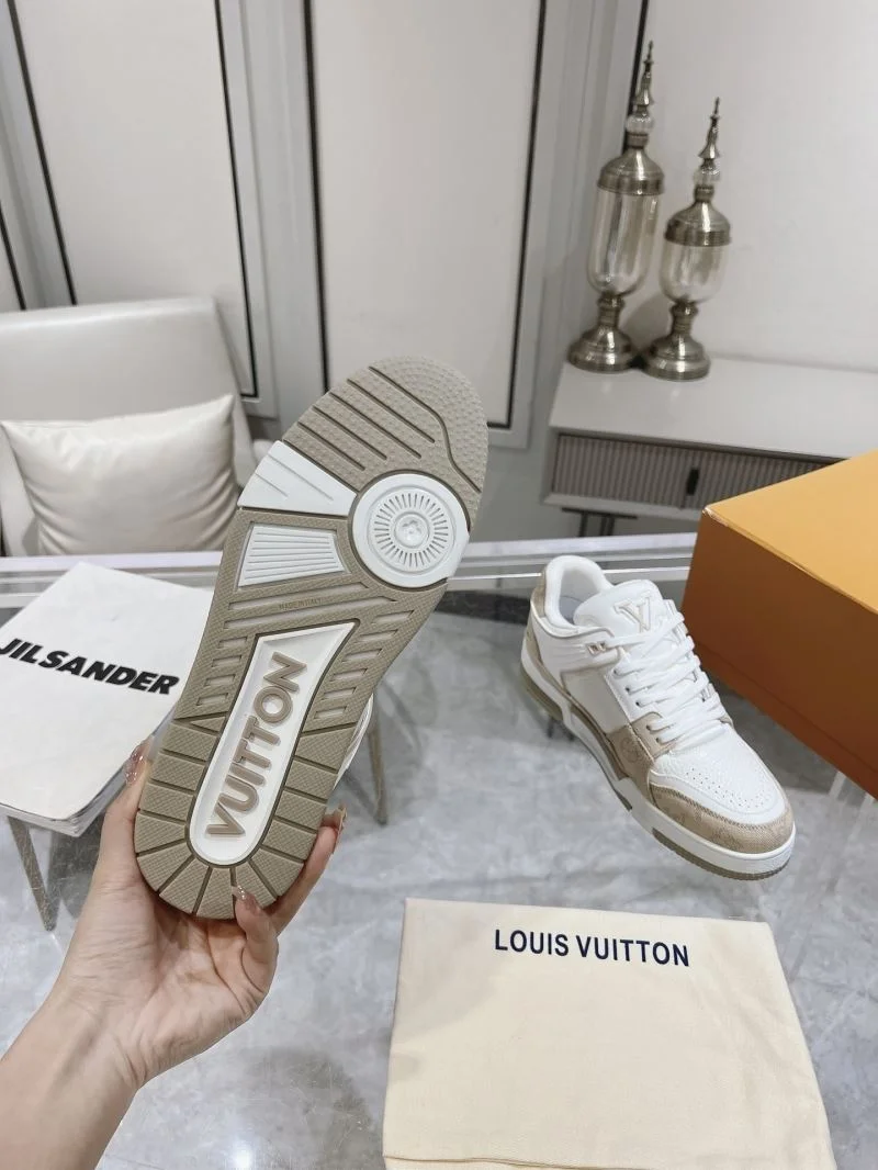 Louis Vuitton Trainer Sneaker Affordable 31653