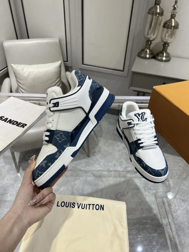 Louis Vuitton Trainer Sneaker Breathable 31652