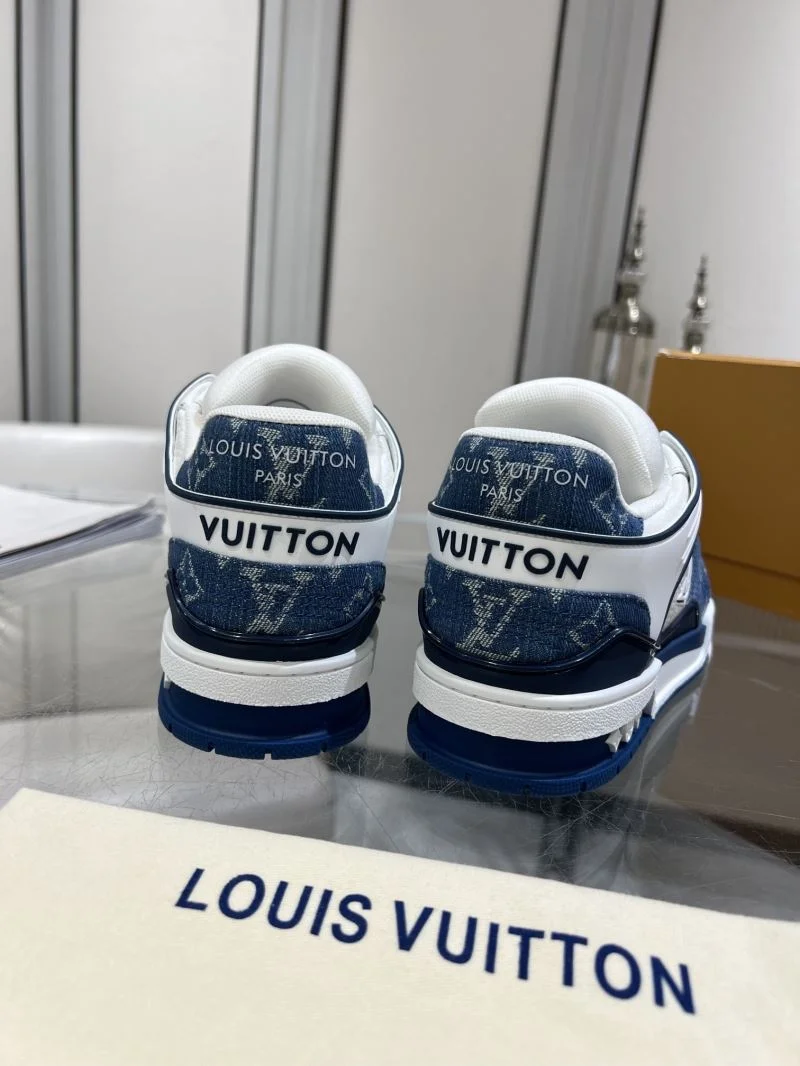 Louis Vuitton Trainer Sneaker Breathable 31652