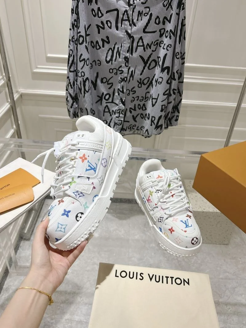 Louis Vuitton Trainer Sneaker Durable 31663