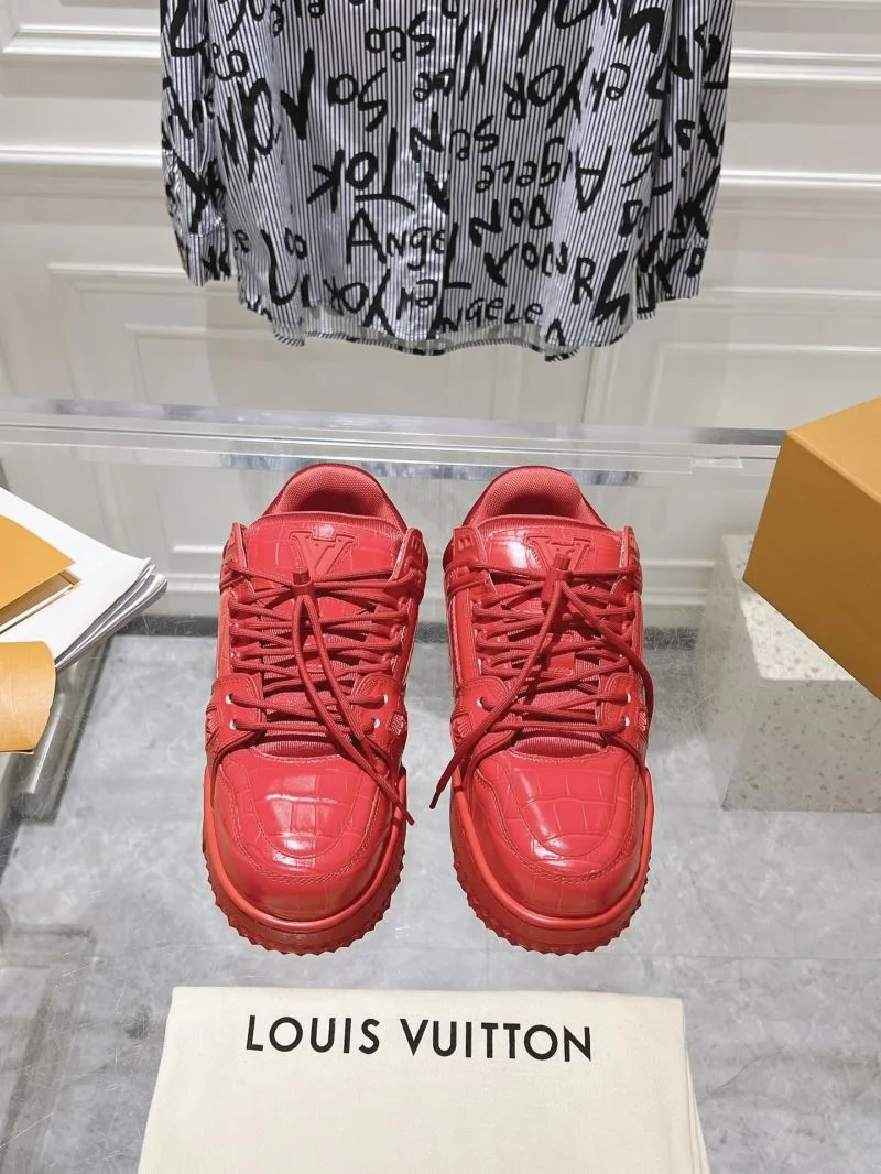 Comfortable Louis Vuitton Trainer Sneaker 31662