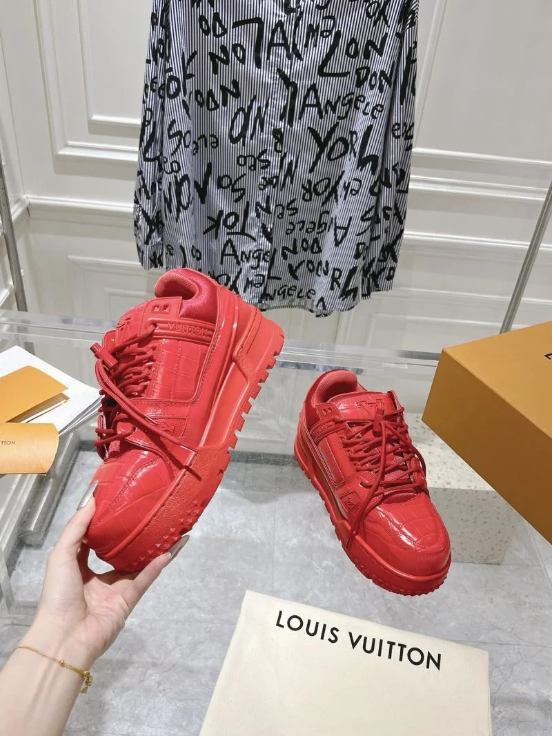 Comfortable Louis Vuitton Trainer Sneaker 31662