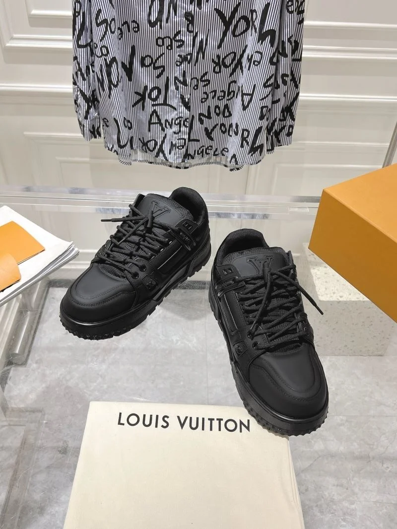 Louis Vuitton Trainer Sneaker SoftTouch 31658