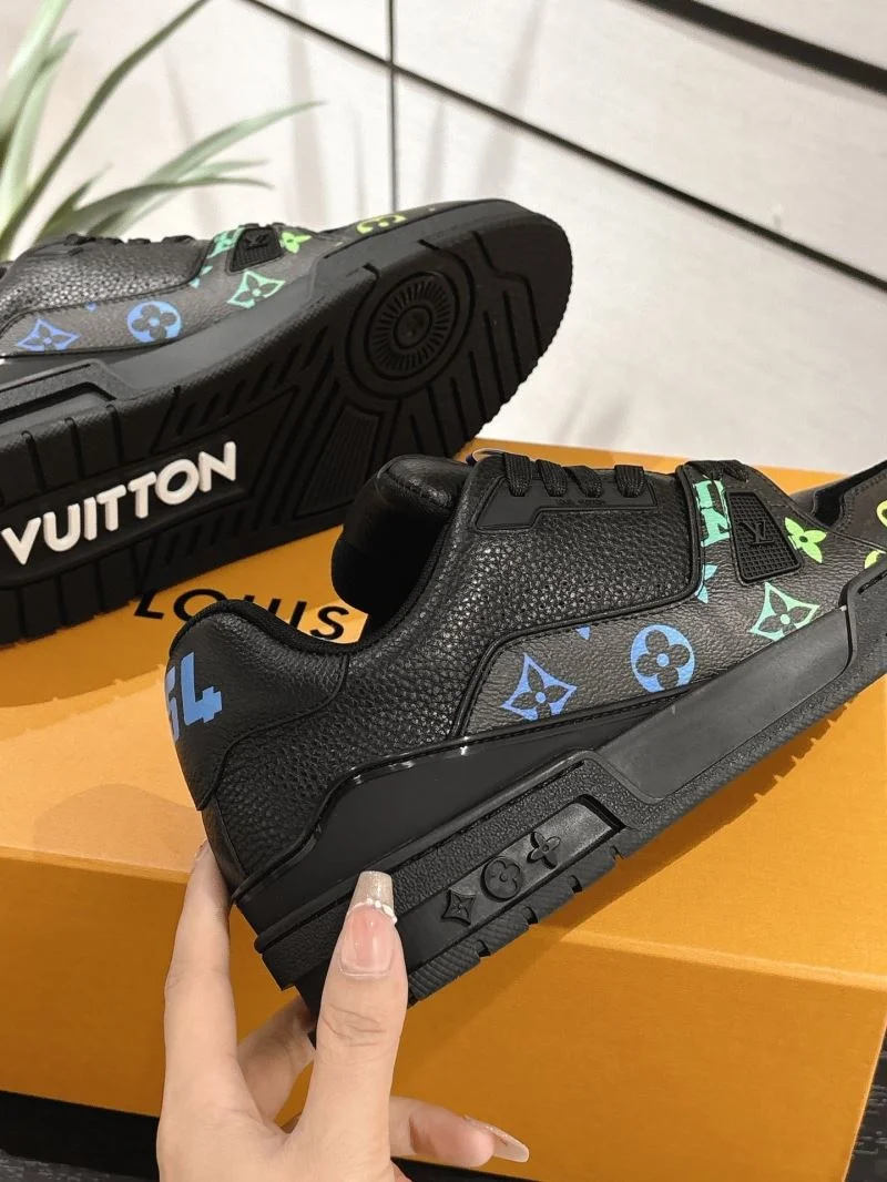 Affordable Louis Vuitton Trainer Sneaker 31666