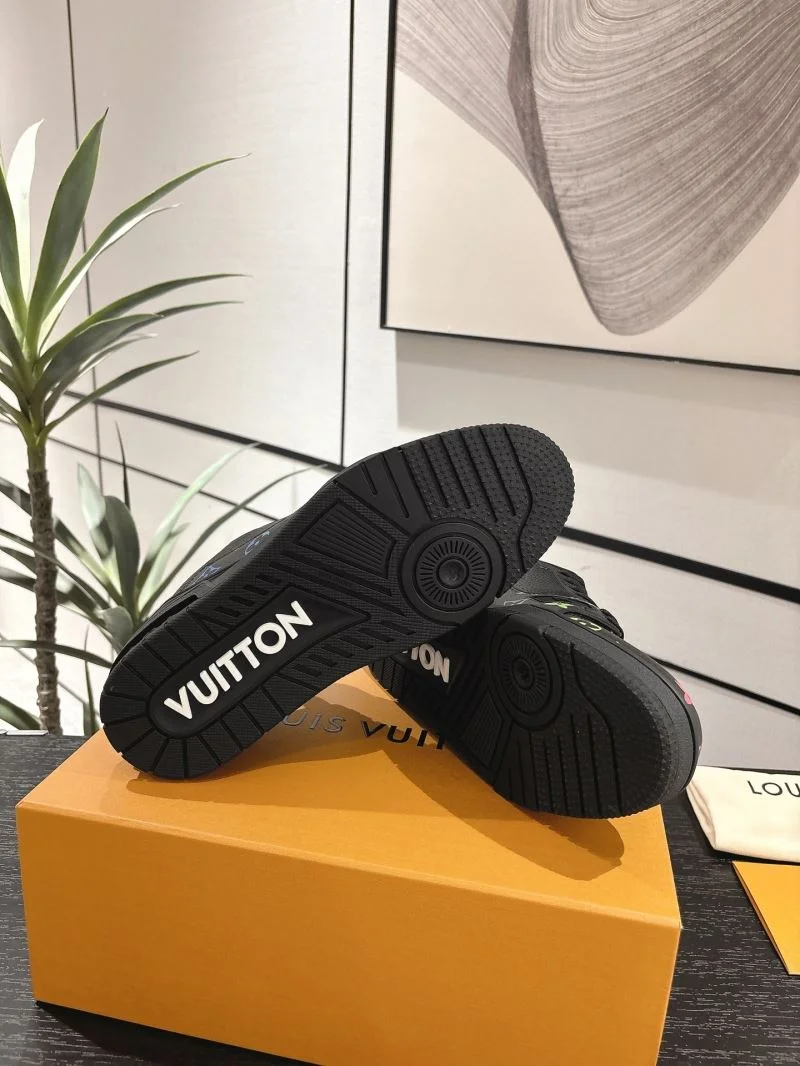 Affordable Louis Vuitton Trainer Sneaker 31666