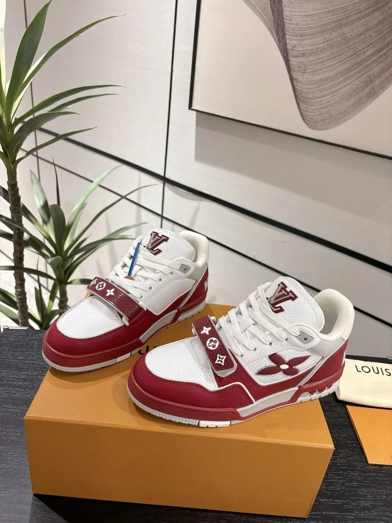 Soft Louis Vuitton Trainer Sneaker 31667