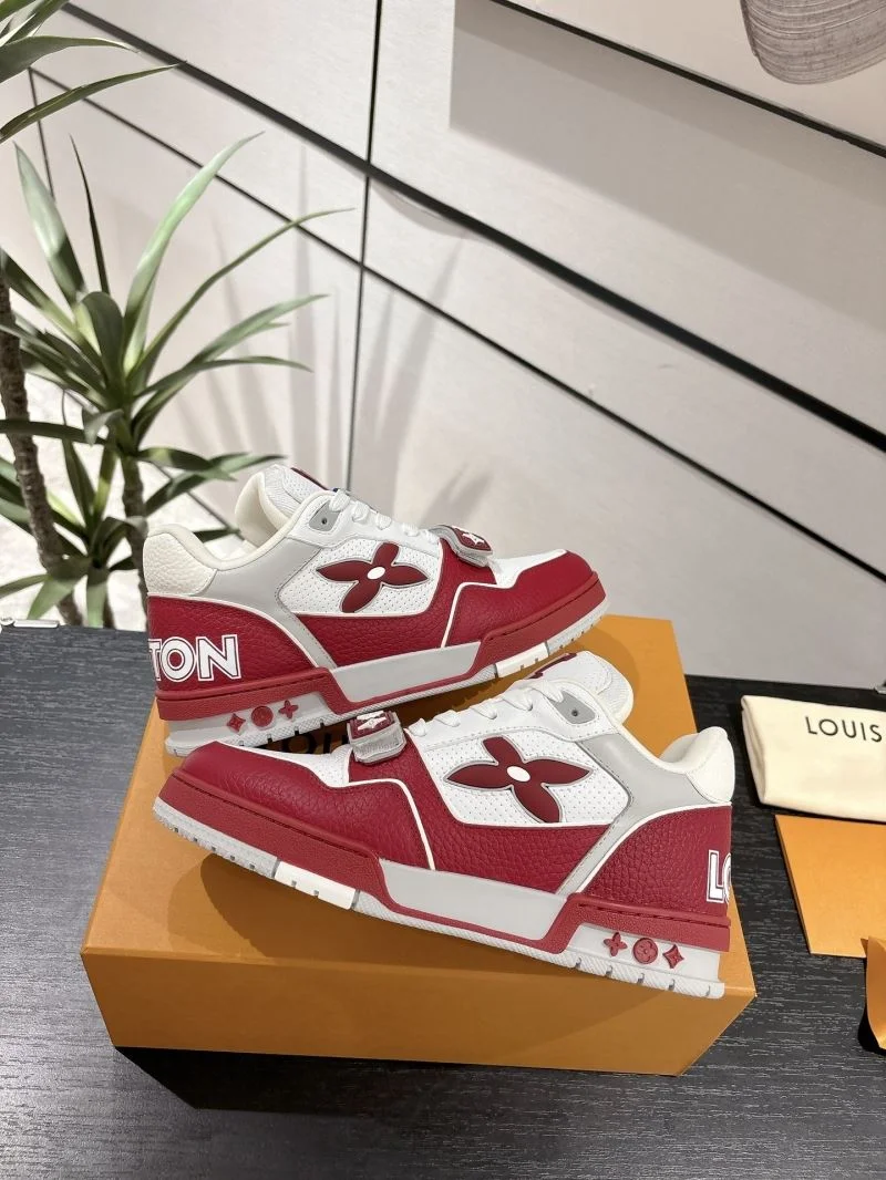Soft Louis Vuitton Trainer Sneaker 31667