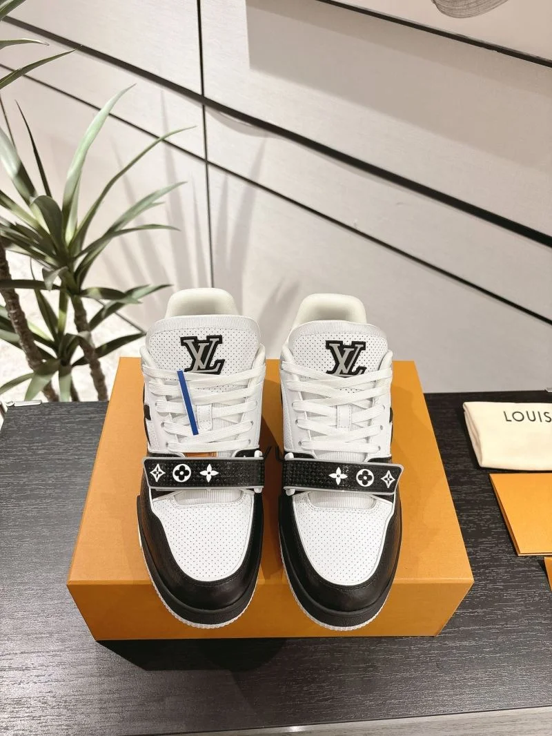 Louis Vuitton Trainer Sneaker Youthful 31665