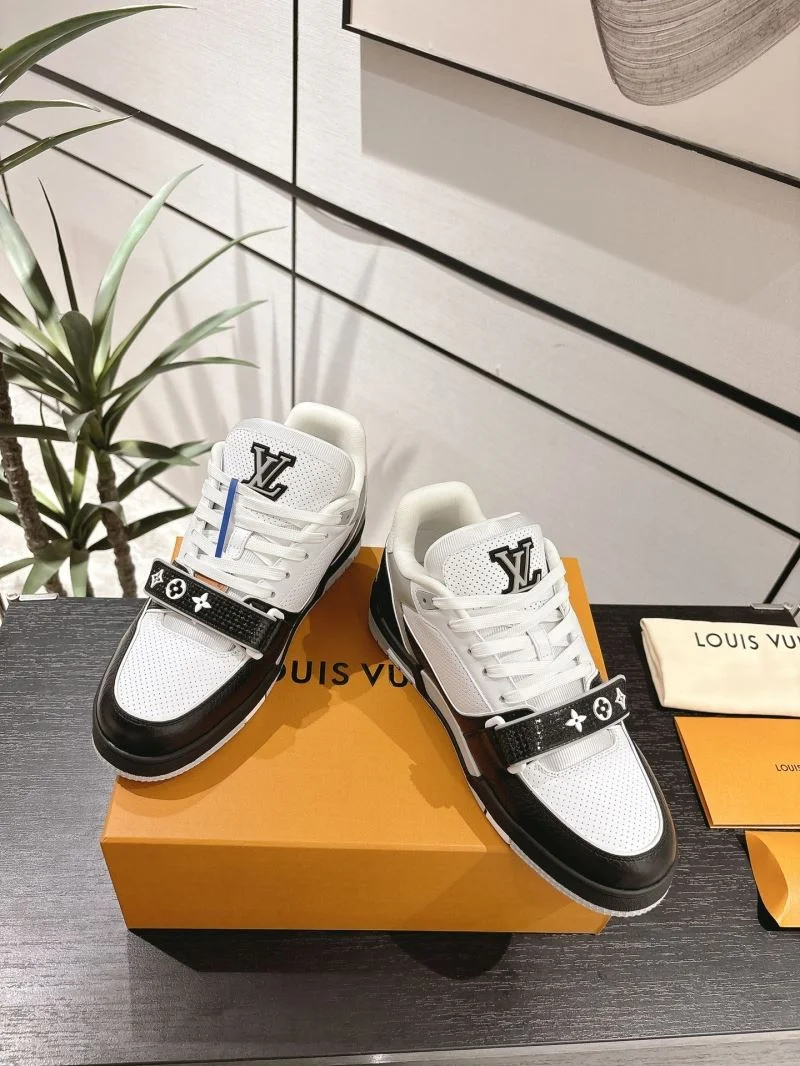 Louis Vuitton Trainer Sneaker Youthful 31665