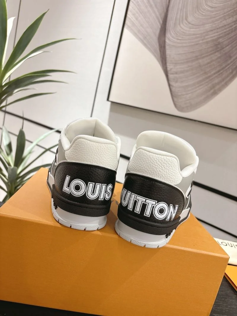 Louis Vuitton Trainer Sneaker Youthful 31665
