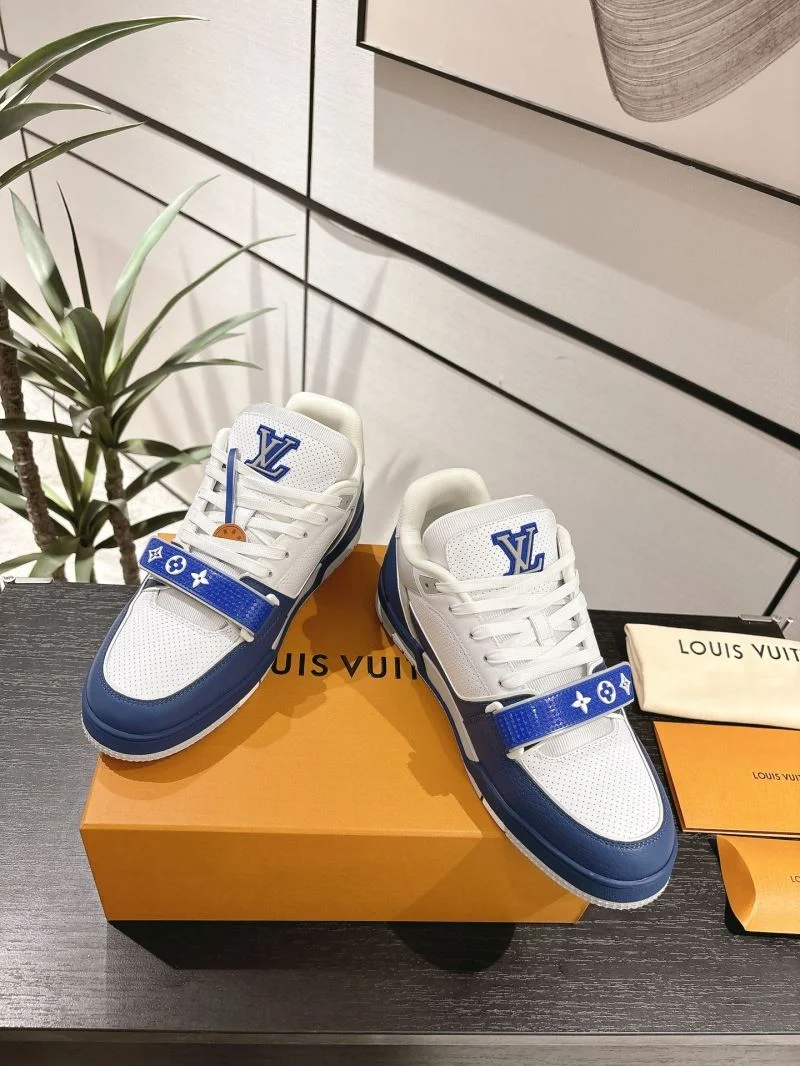 Attractive Louis Vuitton Trainer Sneaker 31651