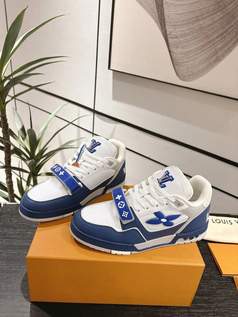 Attractive Louis Vuitton Trainer Sneaker 31651