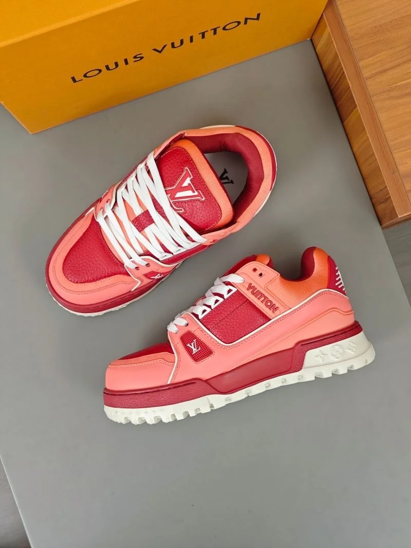 Stylish Louis Vuitton Trainer Sneaker 32571