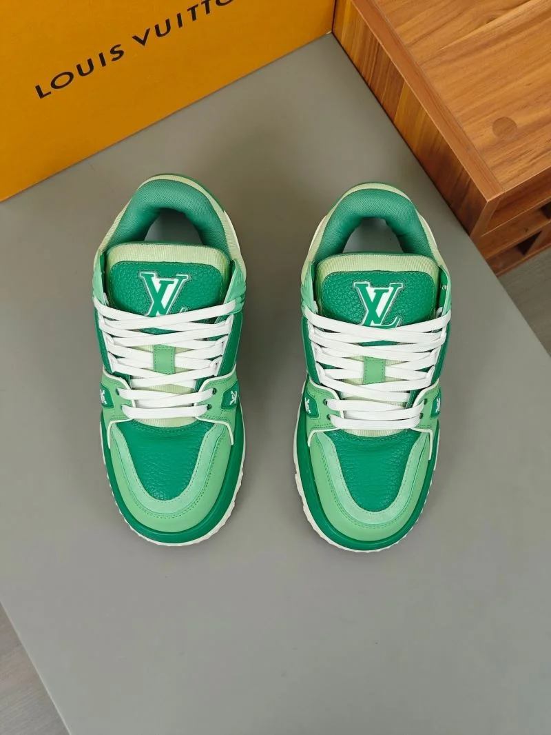 Functional Louis Vuitton Trainer Sneaker 32572