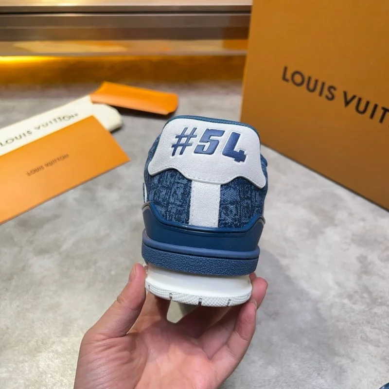 Louis Vuitton Trainer Sneaker UrbanChic 32553