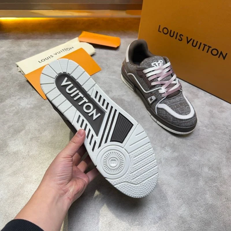Louis Vuitton Trainer Sneaker Seasonal 32562