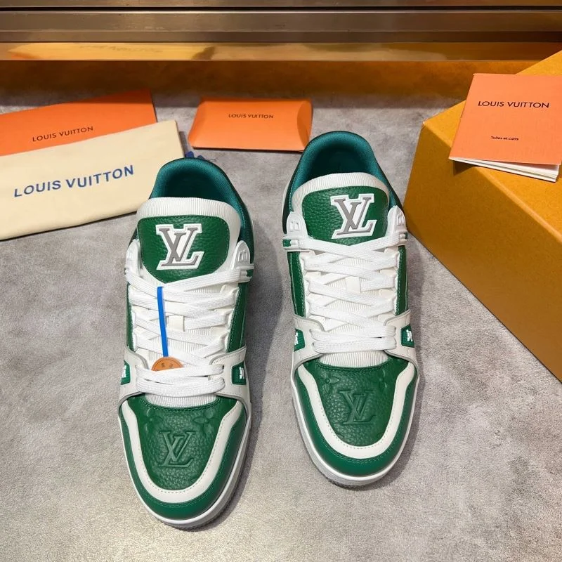 Seasonal Louis Vuitton Trainer Sneaker 32546