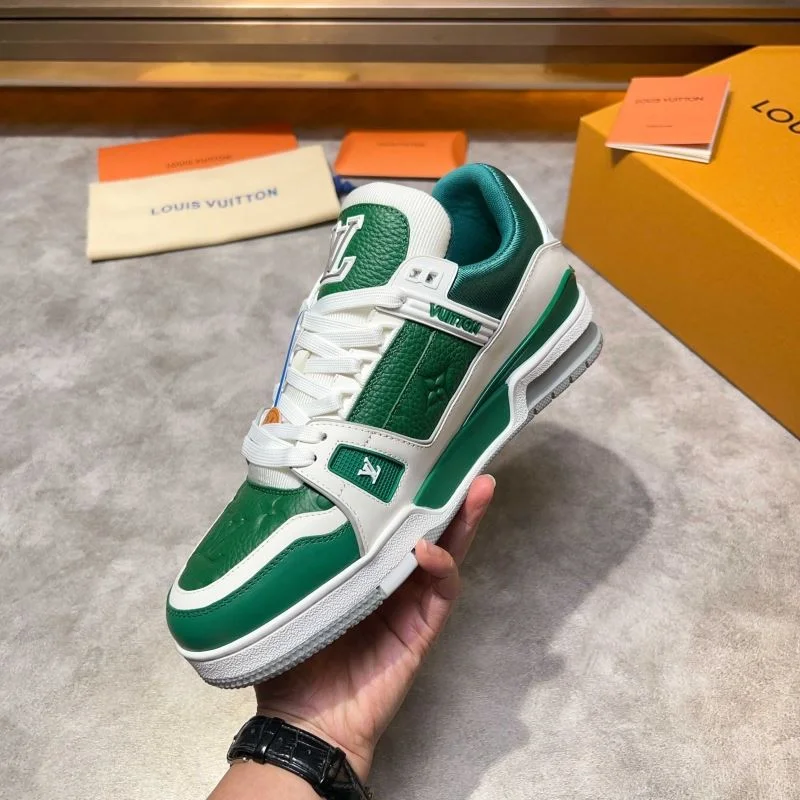 Seasonal Louis Vuitton Trainer Sneaker 32546