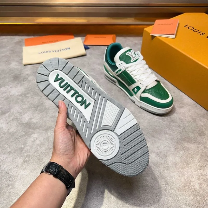 Seasonal Louis Vuitton Trainer Sneaker 32546