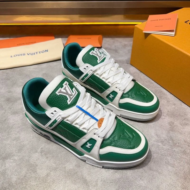 Seasonal Louis Vuitton Trainer Sneaker 32546