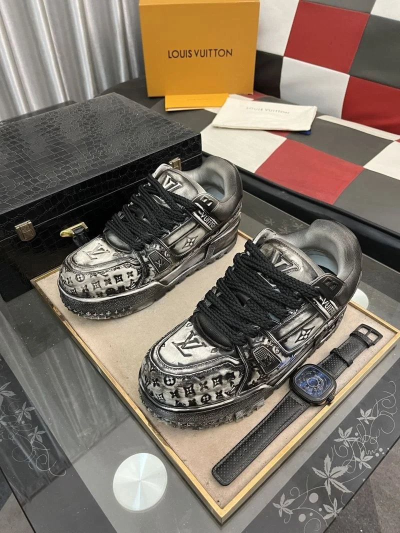 WaterResistant Louis Vuitton Trainer Sneaker 32544