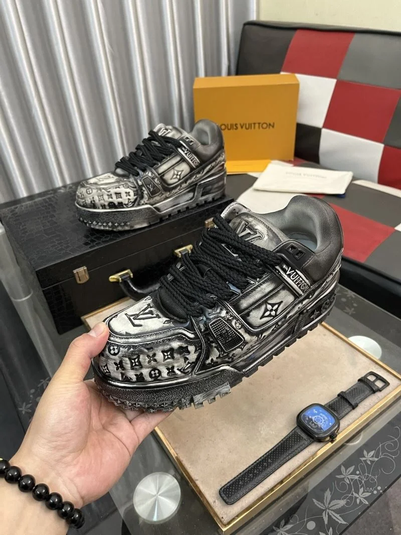 WaterResistant Louis Vuitton Trainer Sneaker 32544