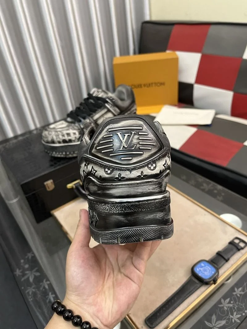 WaterResistant Louis Vuitton Trainer Sneaker 32544