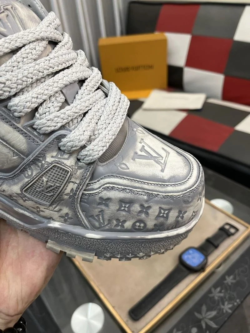 Louis Vuitton Trainer Sneaker EasyCare 32545