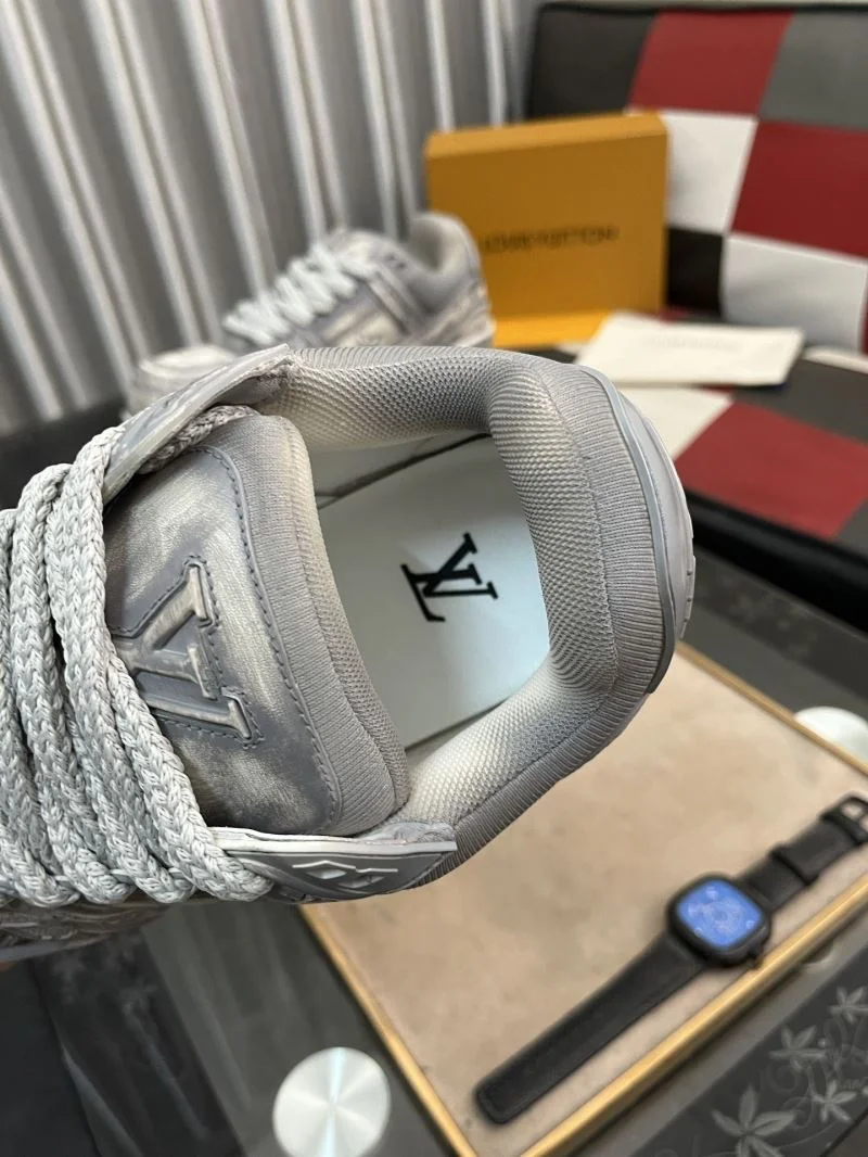 Louis Vuitton Trainer Sneaker EasyCare 32545