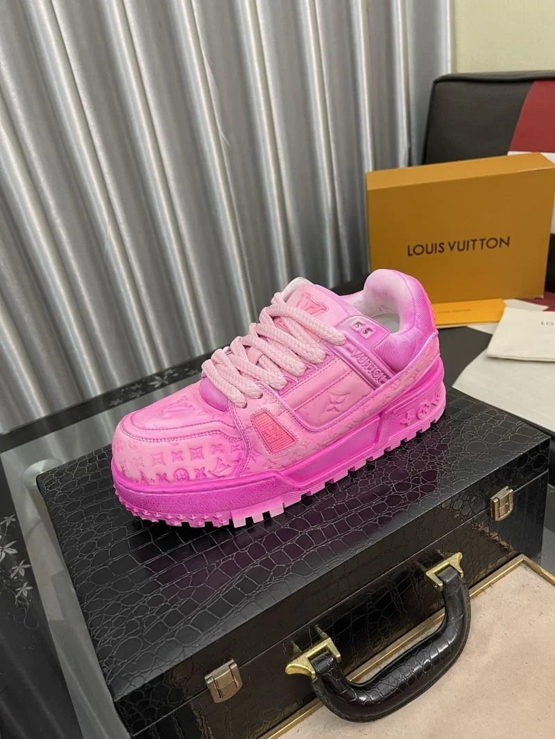 Louis Vuitton Trainer Sneaker Sporty 32555